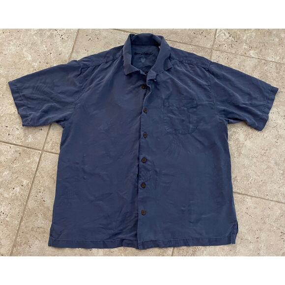 STUNNING Tommy Bahama Hawaiian Shirt Mens Large Blue 100% Silk Printed FLORAL L - Picture 1 of 5